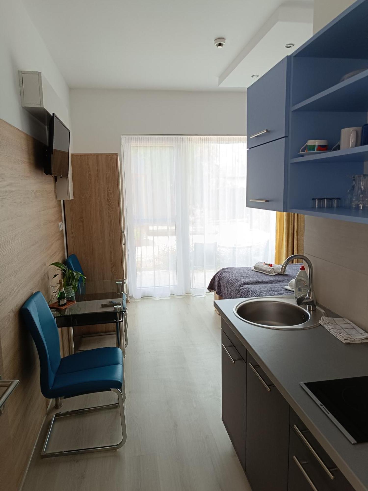 Ujhely Apartmanhaz Siofok Bagian luar foto