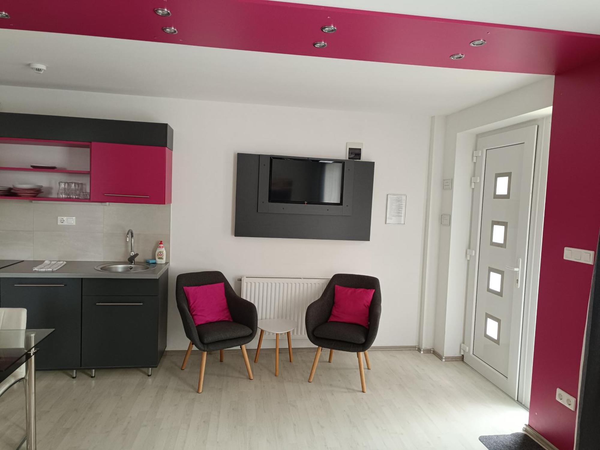 Ujhely Apartmanhaz Siofok Bagian luar foto