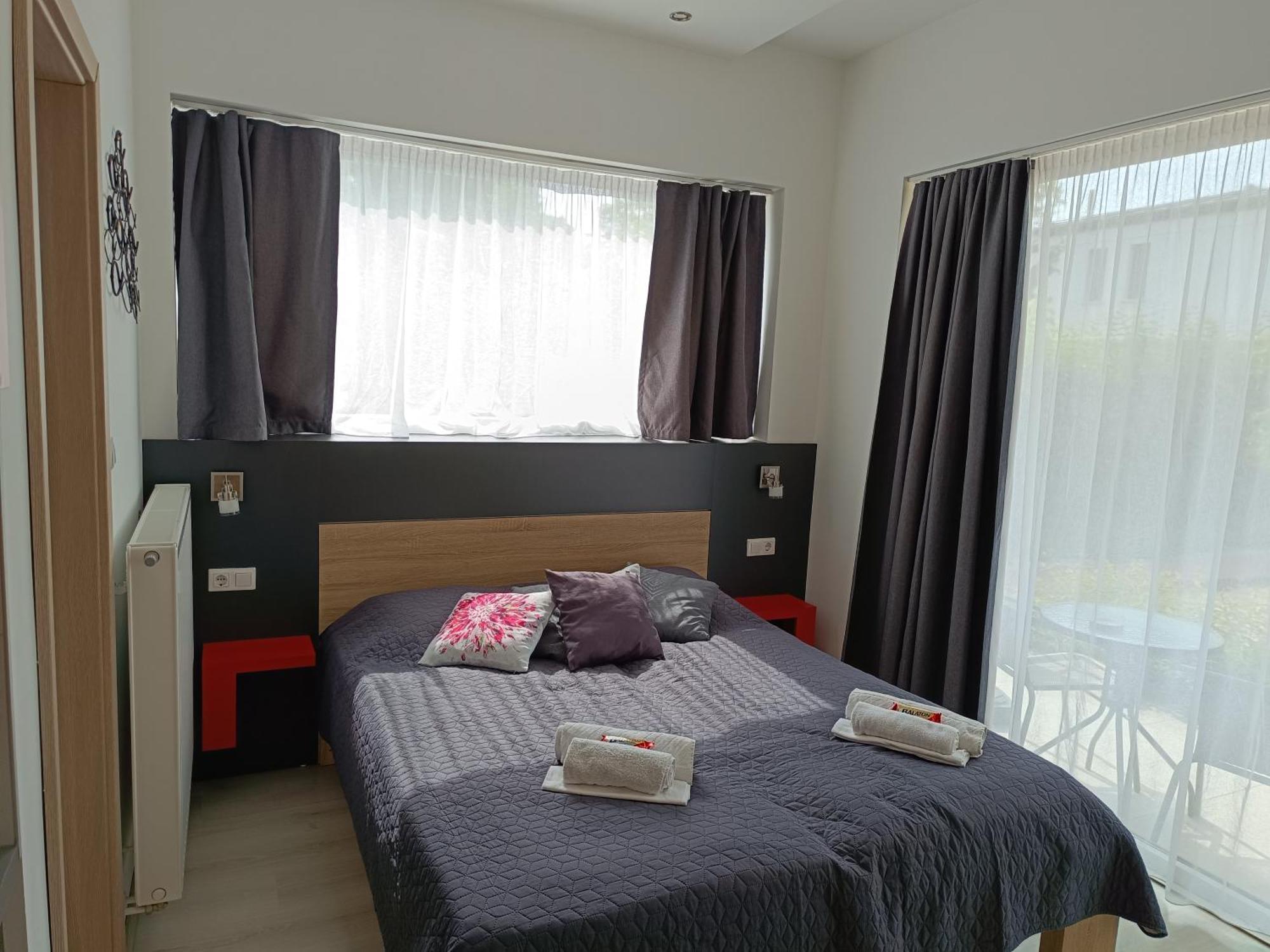 Ujhely Apartmanhaz Siofok Bagian luar foto